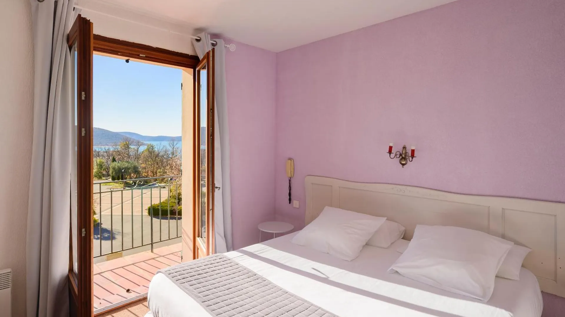 ** Hotel Hôtel Sainte Anne Les Salles-sur-Verdon France